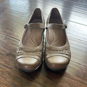 Dansko Brown Mary Jane Flats Excellent Condition Worn Once